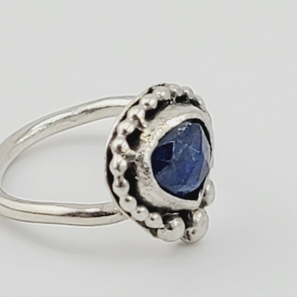 BLUE KYANITE GEMSTONE IN STERLING SILVER METAL SIZE 8 - Picture 7 of 7